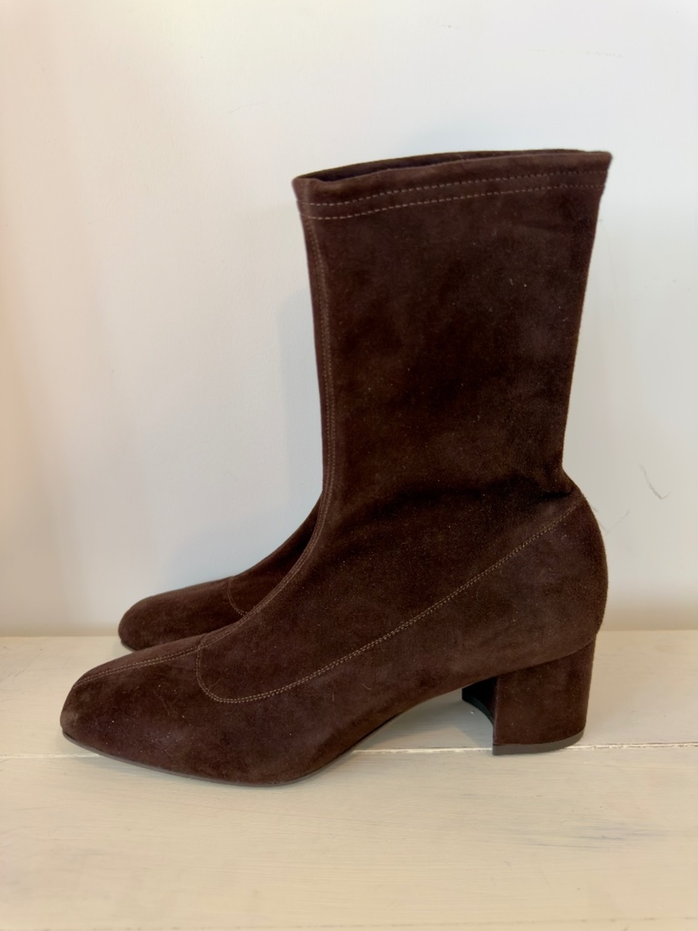 Aquatalia leather stretch suede ankle boots